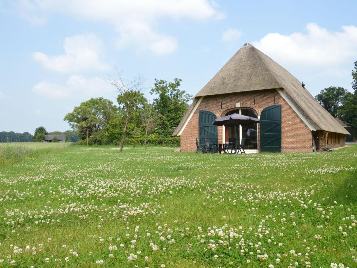 Monumental Farm In The Ash Landscape Villa Geesteren  Eksteriør billede